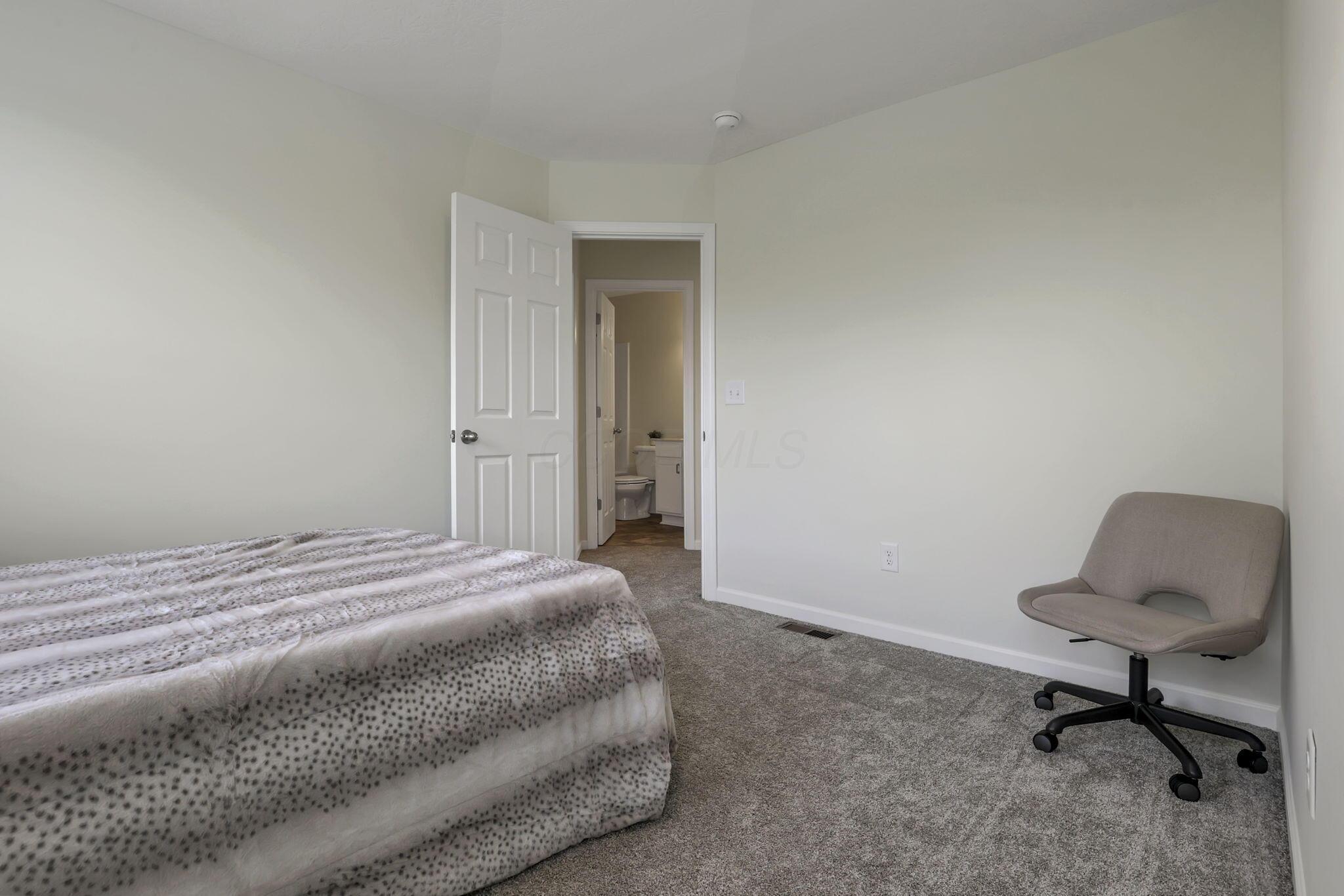 111 Coyote Willow Drive, Reynoldsburg, Ohio image 34