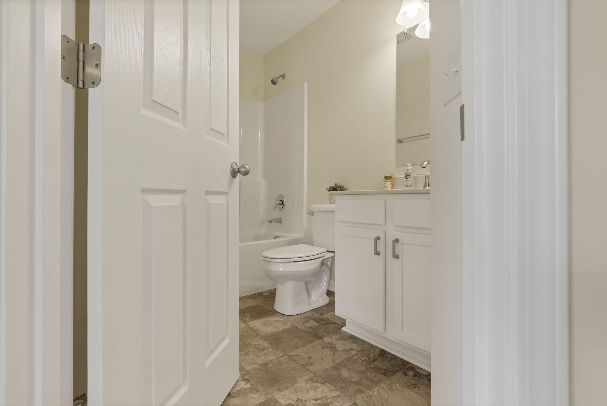 111 Coyote Willow Drive, Reynoldsburg, Ohio image 37