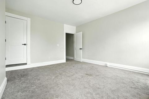 Tiny photo for 538 W Town Street, Columbus, OH 43215 (MLS # 225024967)