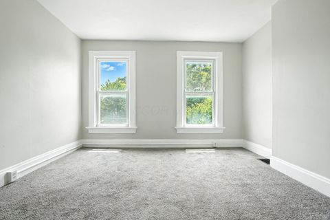 Tiny photo for 538 W Town Street, Columbus, OH 43215 (MLS # 225024967)