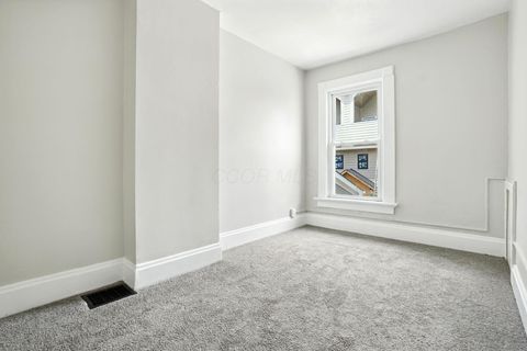 Tiny photo for 538 W Town Street, Columbus, OH 43215 (MLS # 225024967)