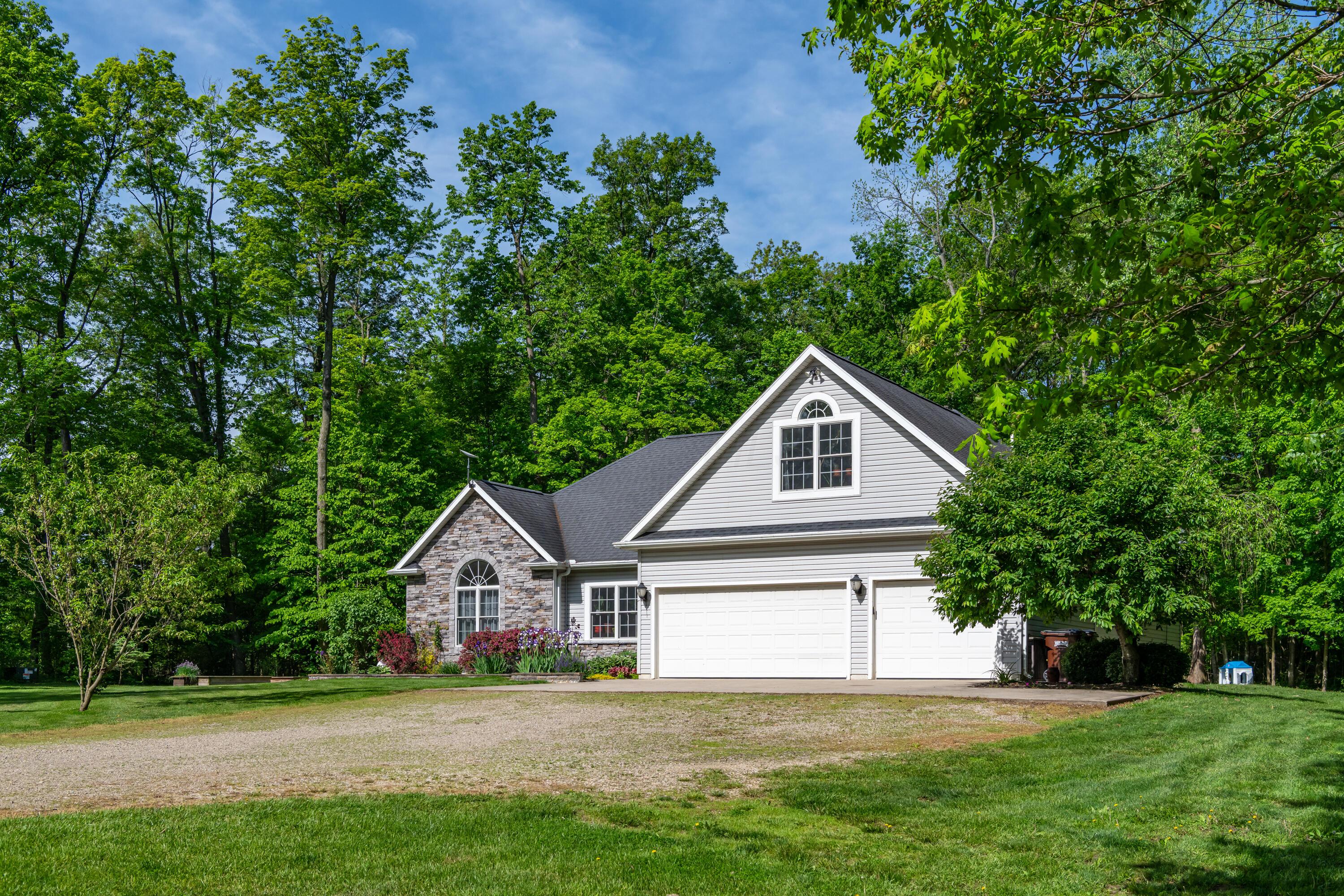 4559 Baker Road, Urbana, Ohio image 3