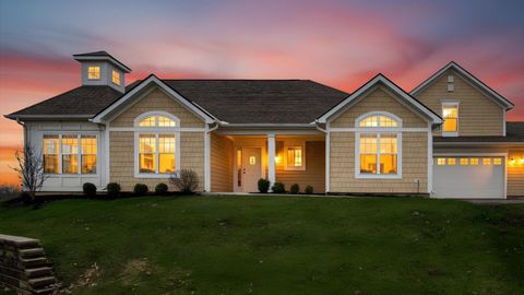 Photo of 109 Narragansett Drive, Buckeye Lake, OH 43008 (MLS # 226011190)