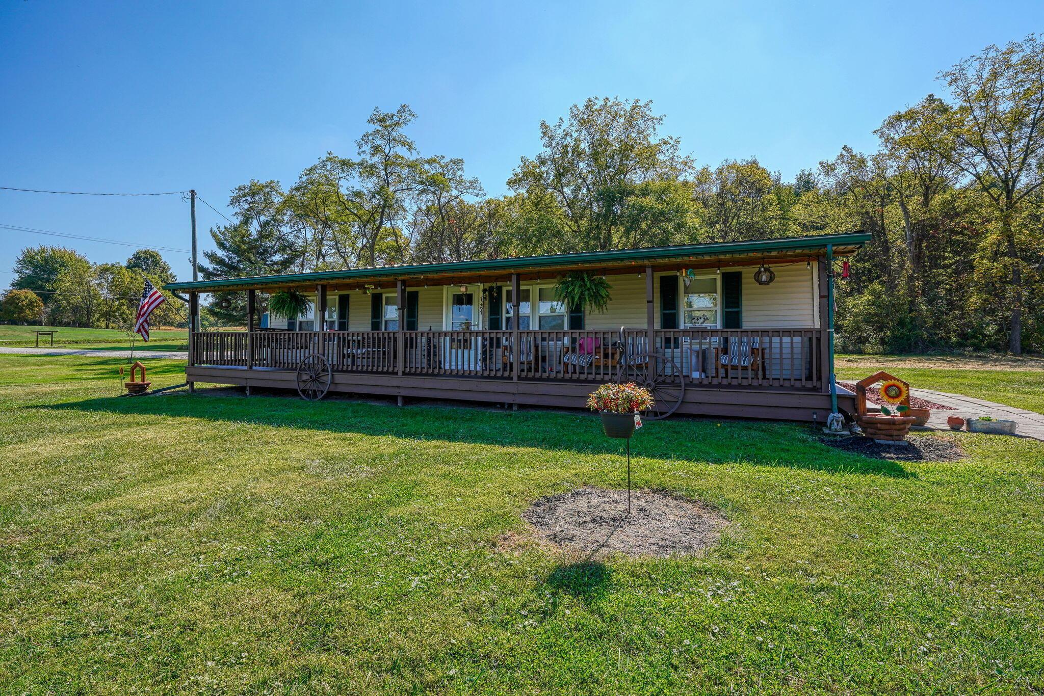 7271 National Road SW