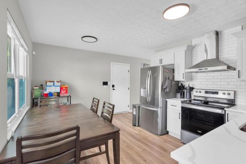 Tiny photo for 1944 Coghill Drive, Columbus, OH 43229 (MLS # 226014485)