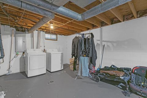 Tiny photo for 1944 Coghill Drive, Columbus, OH 43229 (MLS # 226014485)