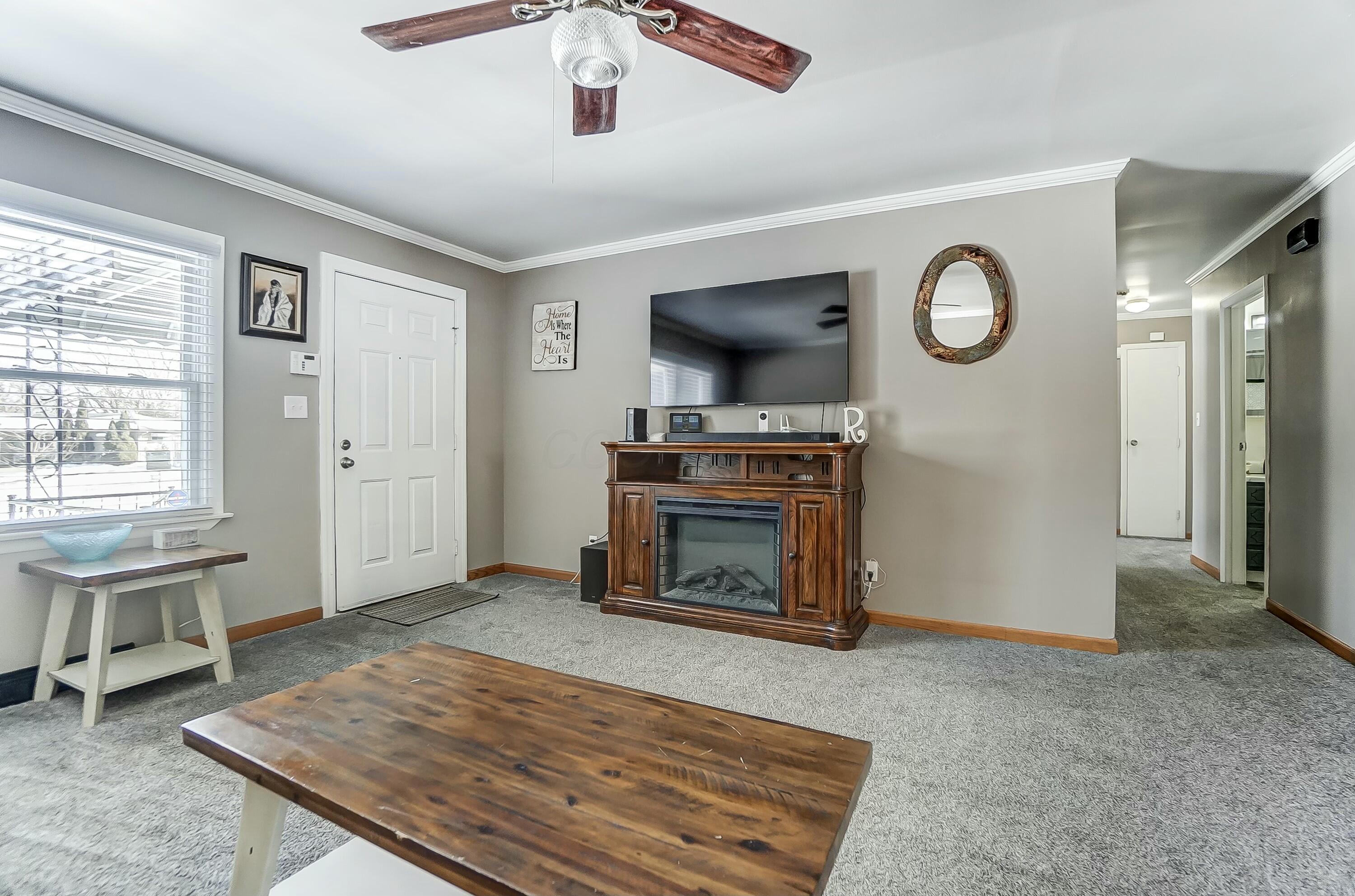 1315 Skyline Lane, Springfield, Ohio image 8