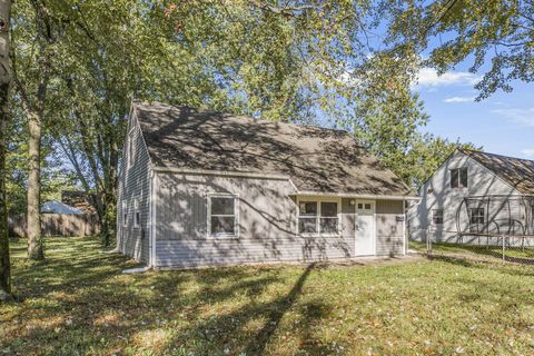 Photo of 855 Dimson Drive E, Columbus, OH 43213 (MLS # 225038472)