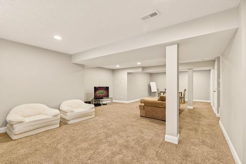 Tiny photo for 6242 Baumeister Drive, Hilliard, OH 43026 (MLS # 226012982)