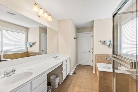 Tiny photo for 6242 Baumeister Drive, Hilliard, OH 43026 (MLS # 226012982)