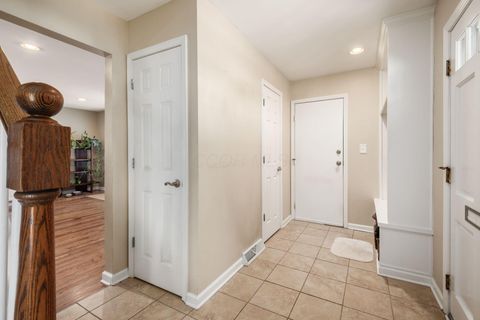 Tiny photo for 80 Rockwell Way, Worthington, OH 43085 (MLS # 226003002)