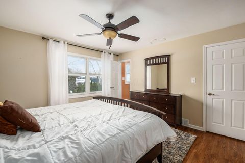 Tiny photo for 80 Rockwell Way, Worthington, OH 43085 (MLS # 226003002)