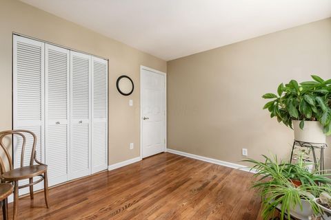 Tiny photo for 80 Rockwell Way, Worthington, OH 43085 (MLS # 226003002)