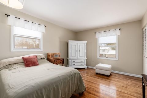 Tiny photo for 80 Rockwell Way, Worthington, OH 43085 (MLS # 226003002)