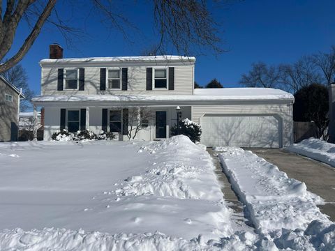 Photo of 80 Rockwell Way, Worthington, OH 43085 (MLS # 226003002)