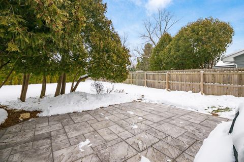 Tiny photo for 80 Rockwell Way, Worthington, OH 43085 (MLS # 226003002)
