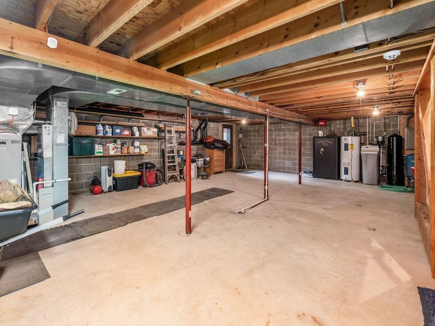 Centerburg, Ohio, 43011, United States, 3 Bedrooms Bedrooms, ,2 BathroomsBathrooms,Residential,Active,2025630