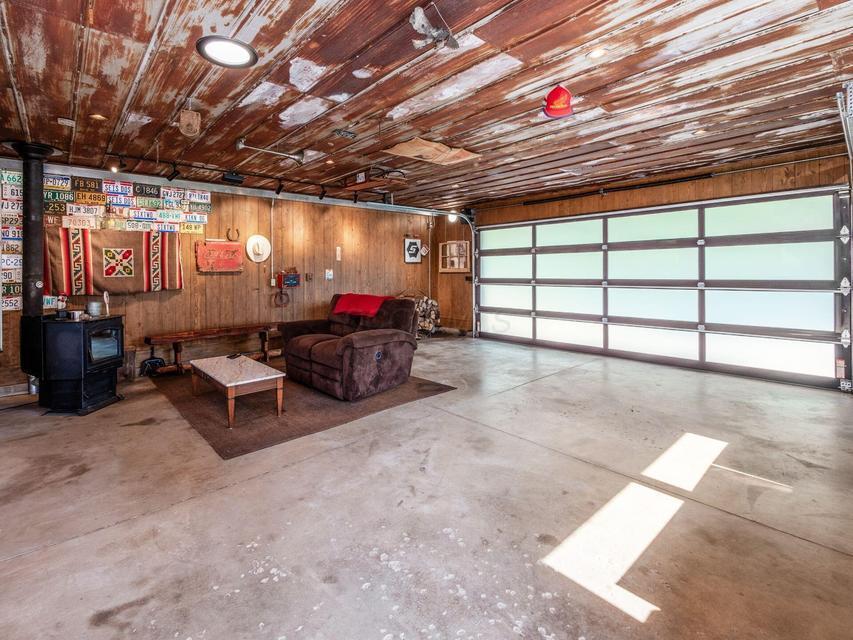 Centerburg, Ohio, 43011, United States, 3 Bedrooms Bedrooms, ,2 BathroomsBathrooms,Residential,Active,2025630