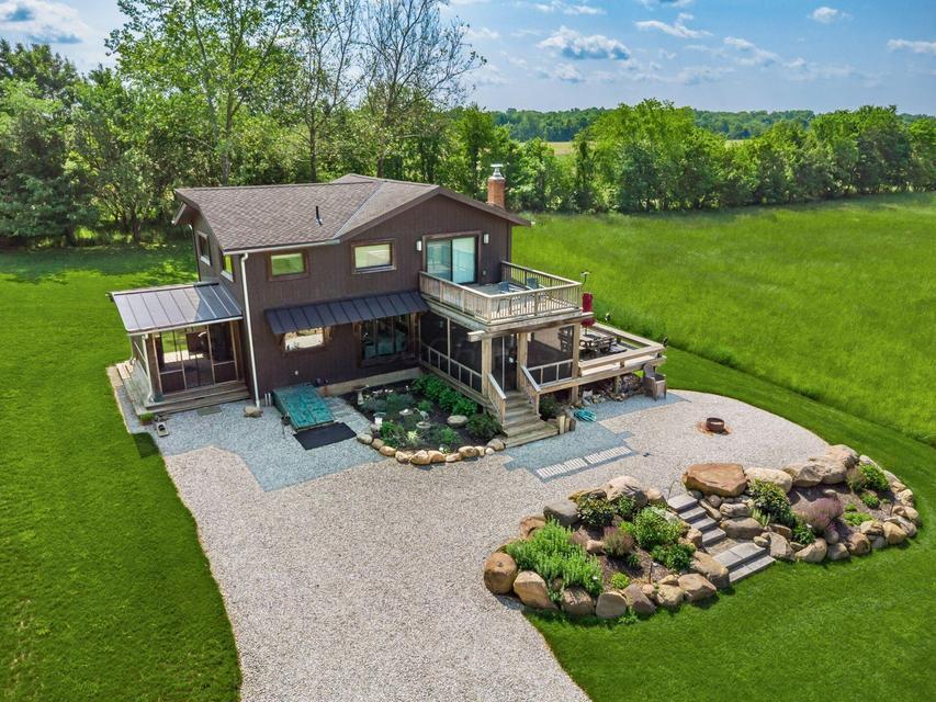Centerburg, Ohio, 43011, United States, 3 Bedrooms Bedrooms, ,2 BathroomsBathrooms,Residential,Active,2025630