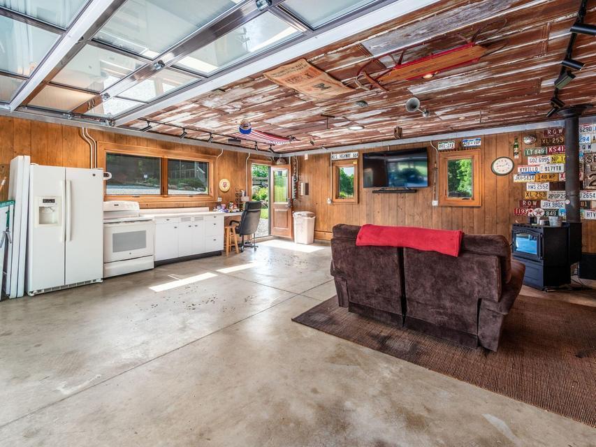 Centerburg, Ohio, 43011, United States, 3 Bedrooms Bedrooms, ,2 BathroomsBathrooms,Residential,Active,2025630
