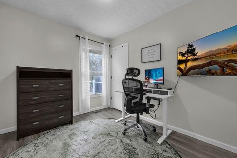 Tiny photo for 2294 Glencroft Drive, Hilliard, OH 43026 (MLS # 226001963)