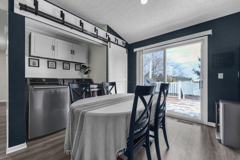 Tiny photo for 2294 Glencroft Drive, Hilliard, OH 43026 (MLS # 226001963)