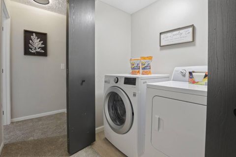 Tiny photo for 1374 Chickweed Street, Blacklick, OH 43004 (MLS # 226003280)