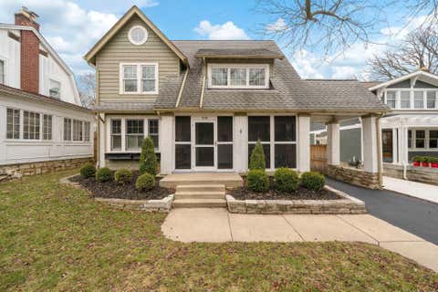 Photo of 1098 Lincoln Road, Columbus, OH 43212 (MLS # 226027891)