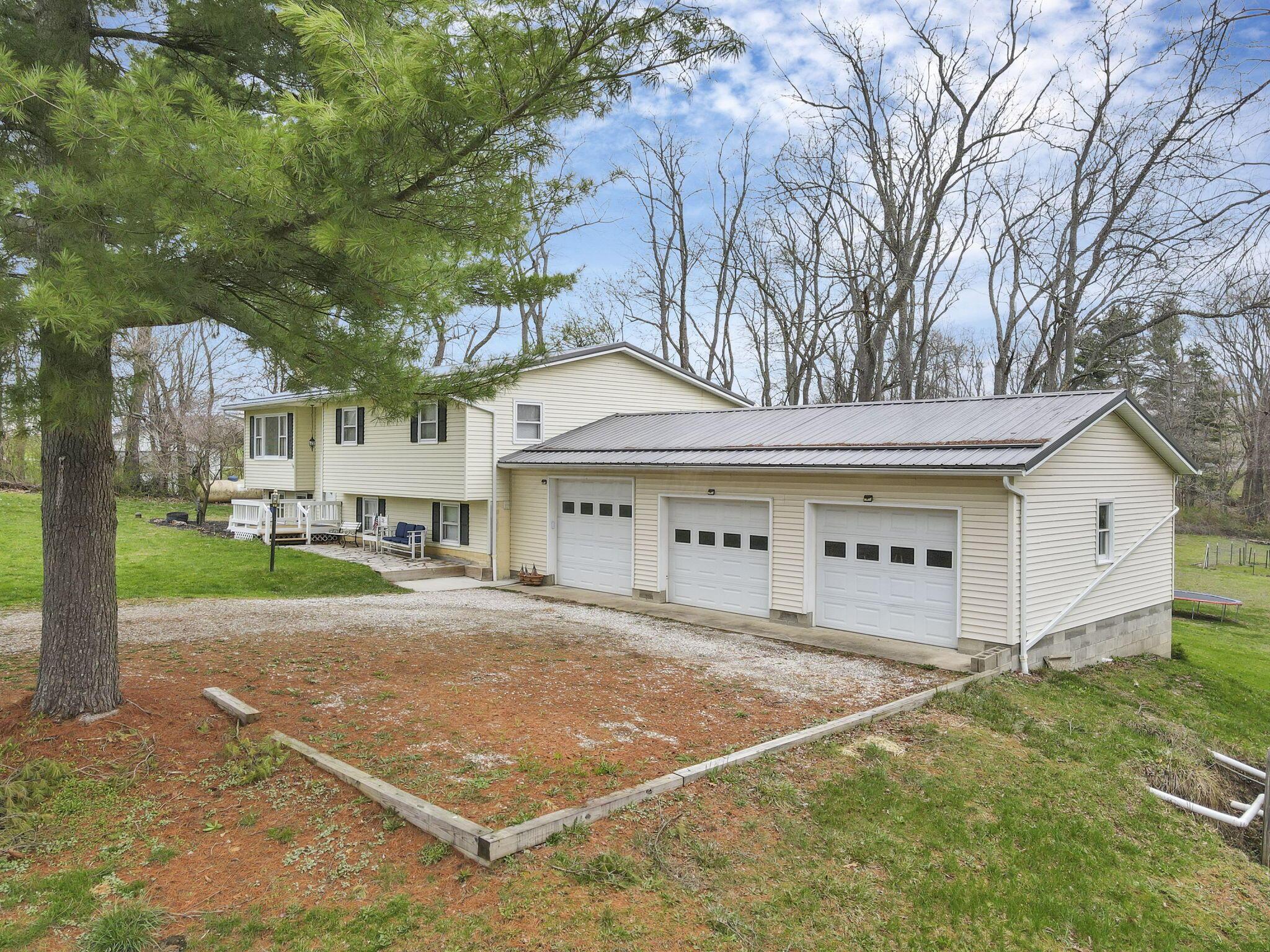 10185 Butler Road, Newark, Ohio image 38