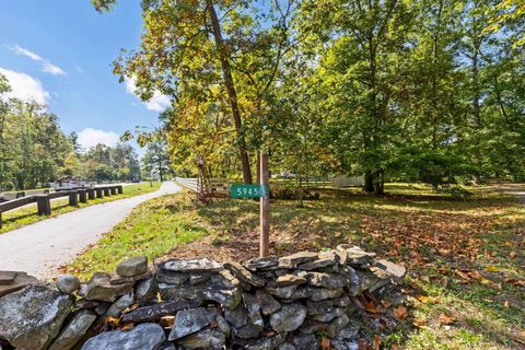 Tiny photo for 5945 Johnstown Road, New Albany, OH 43054 (MLS # 225037529)