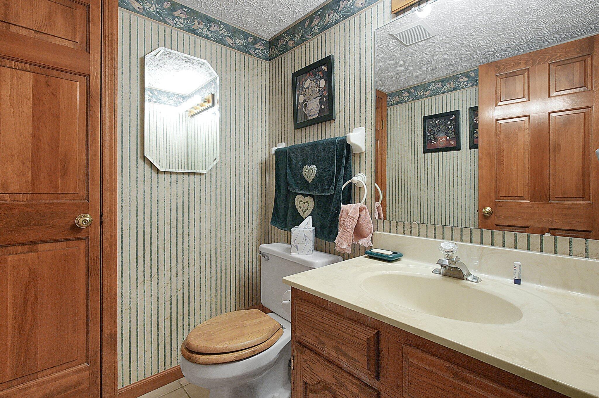 862 Brookside Drive, Pickerington, Ohio image 30