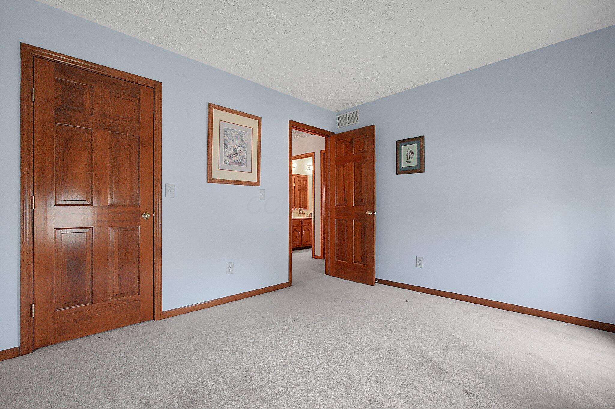 862 Brookside Drive, Pickerington, Ohio image 20