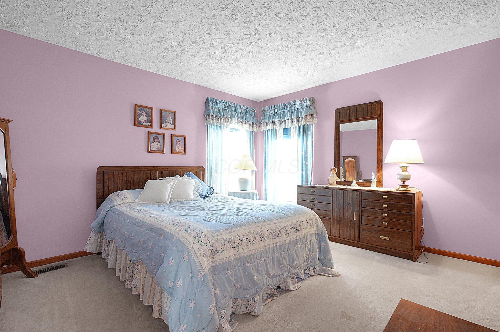 862 Brookside Drive, Pickerington, Ohio image 16