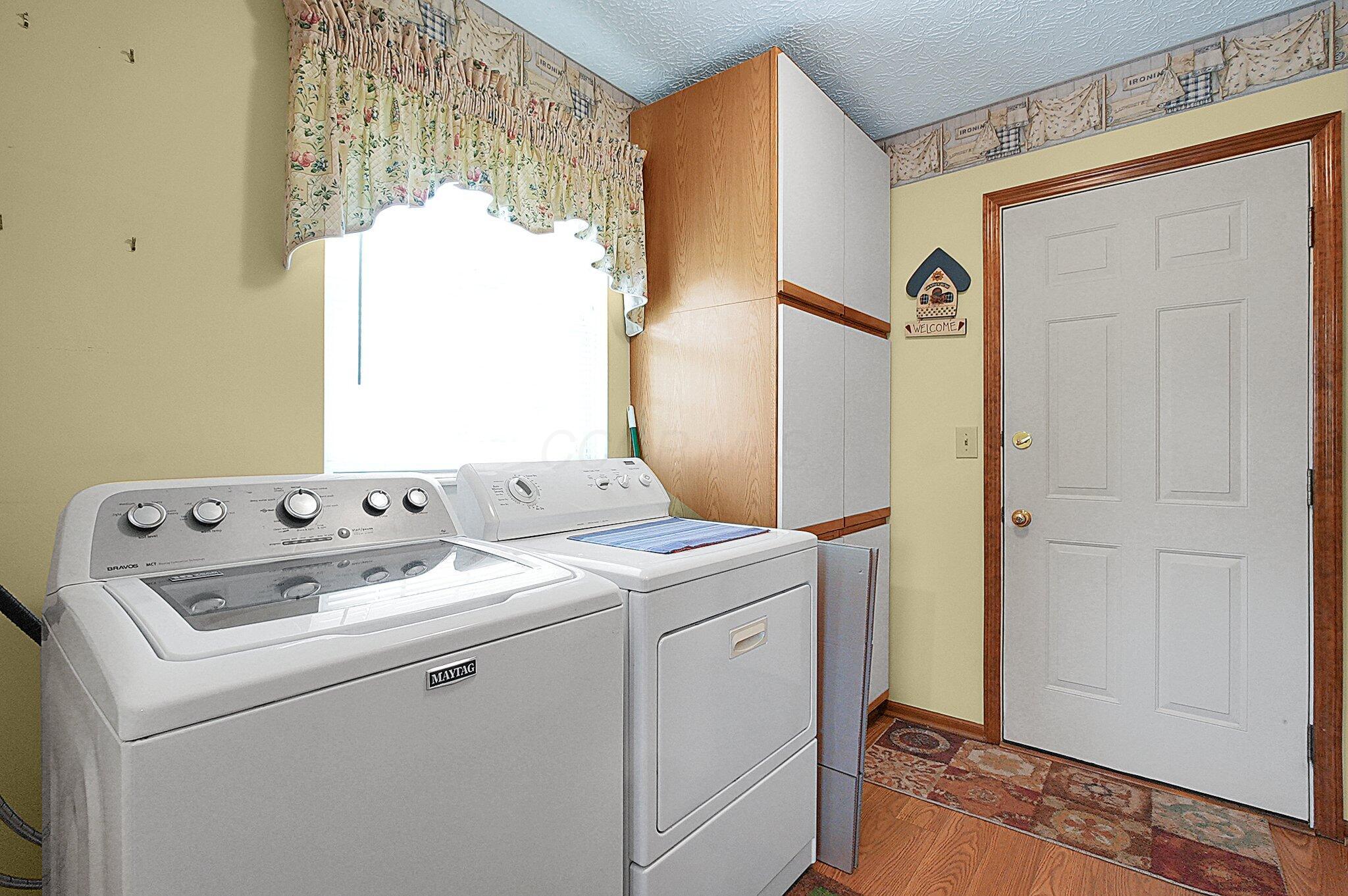 862 Brookside Drive, Pickerington, Ohio image 23