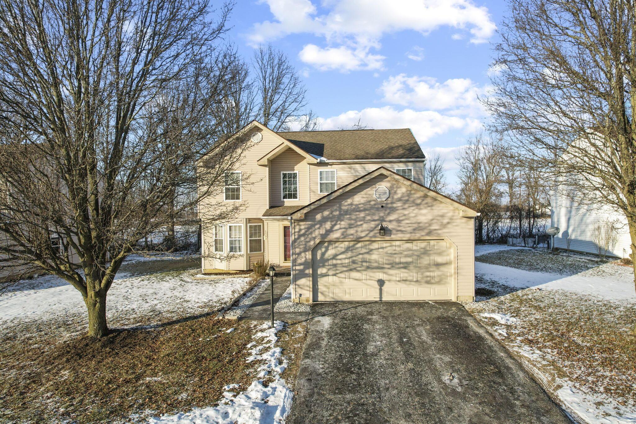 156 Windward Drive, Pataskala, Ohio image 2