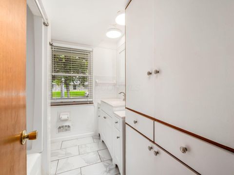 Tiny photo for 1454 Osborn Drive, Upper Arlington, OH 43221 (MLS # 226021690)