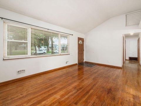 Tiny photo for 1454 Osborn Drive, Upper Arlington, OH 43221 (MLS # 226021690)