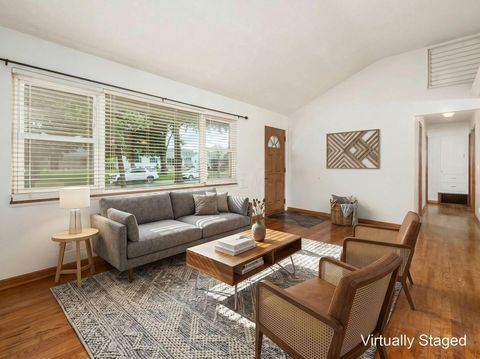 Tiny photo for 1454 Osborn Drive, Upper Arlington, OH 43221 (MLS # 226021690)