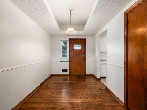Tiny photo for 1454 Osborn Drive, Upper Arlington, OH 43221 (MLS # 226021690)