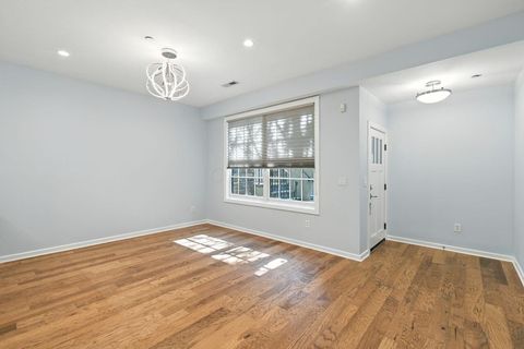 Tiny photo for 190 E Gay Street G8 #G8, Columbus, OH 43215 (MLS # 226004415)