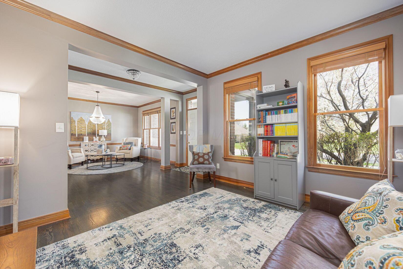 6707 Meadow Glen Drive, Westerville, Ohio image 14