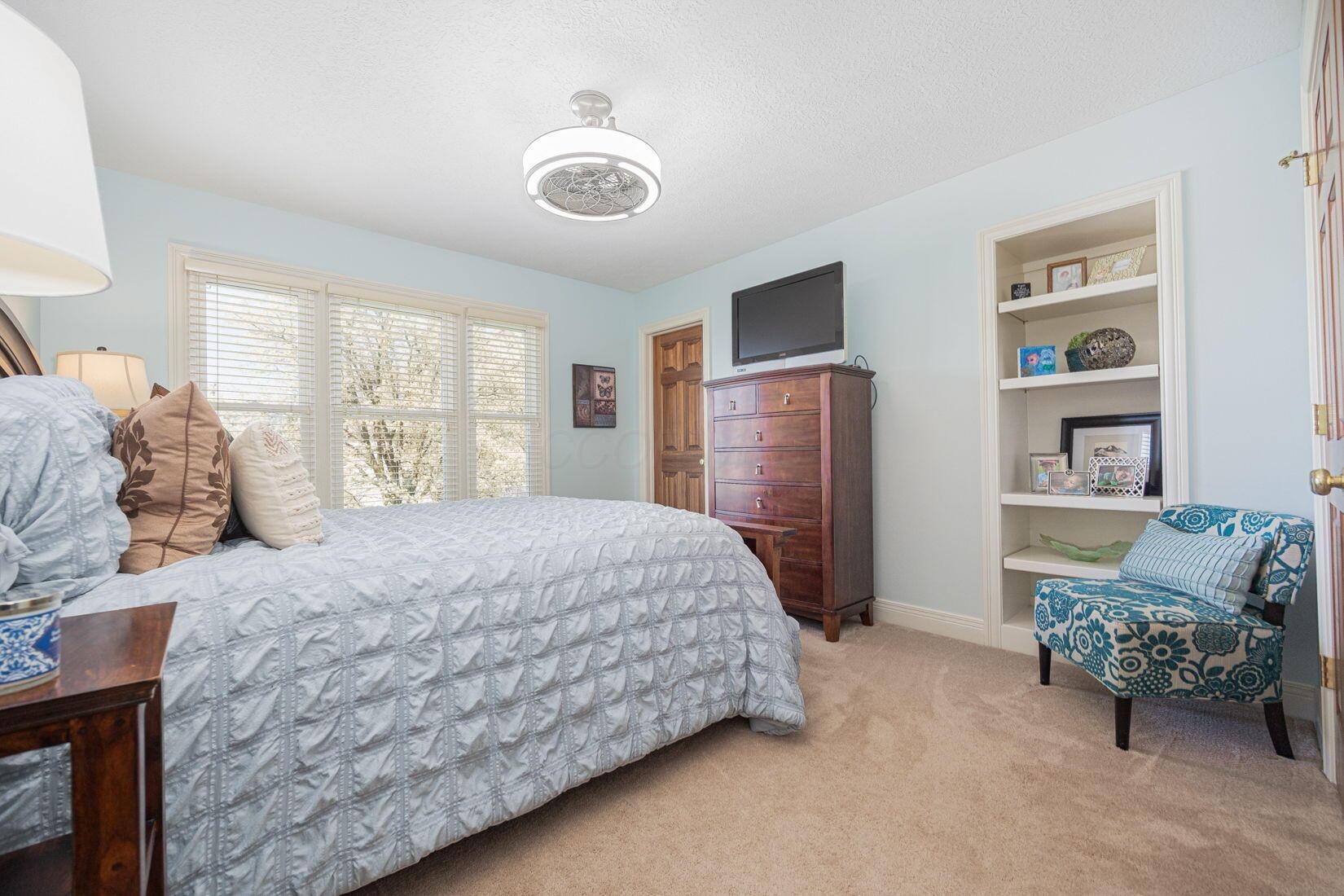 6707 Meadow Glen Drive, Westerville, Ohio image 40