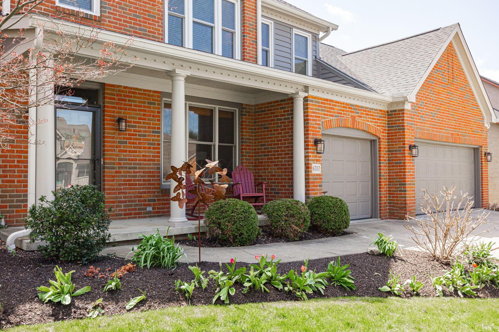 6707 Meadow Glen Drive, Westerville, Ohio image 9
