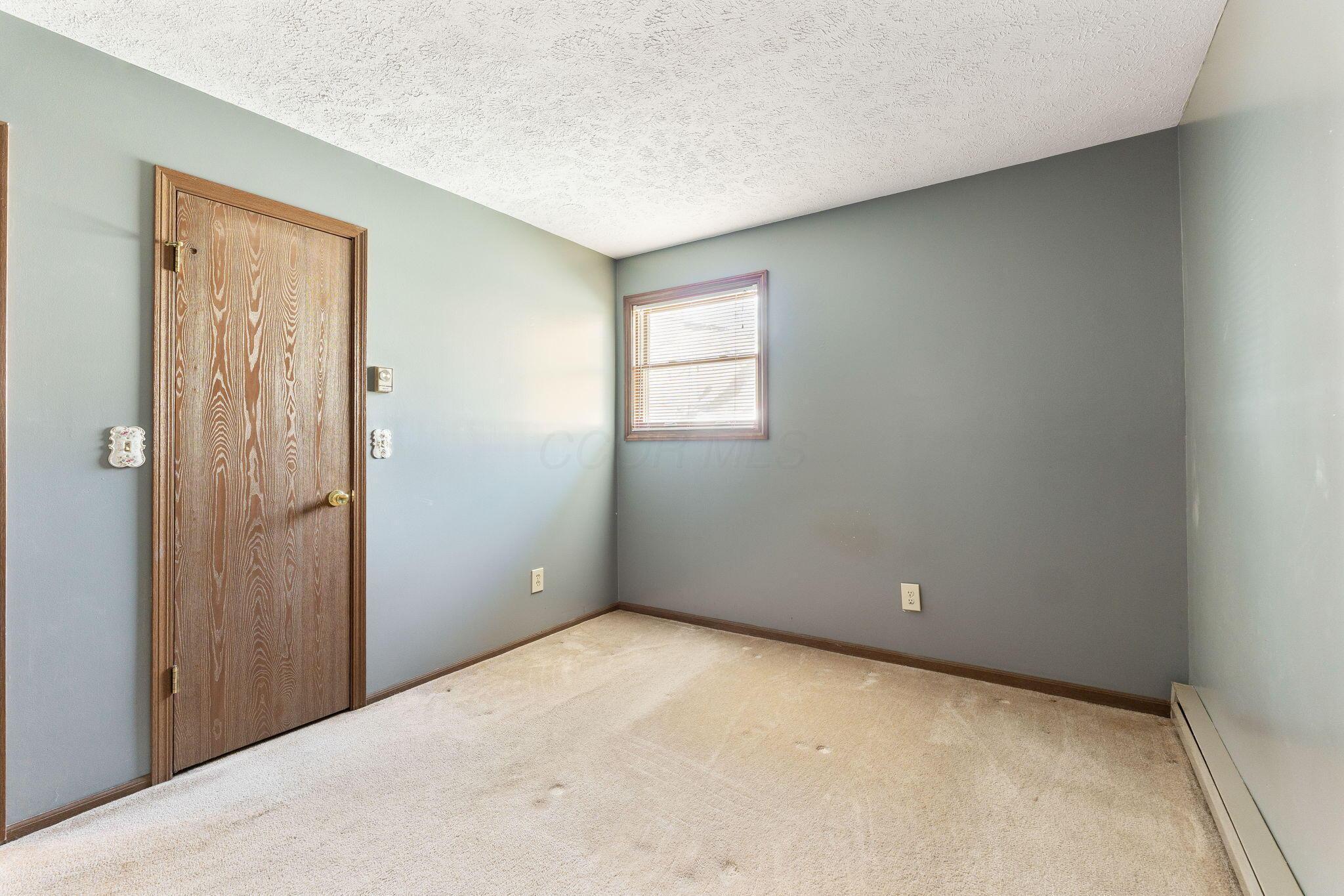 323 Greenacre Drive, Howard, Ohio image 31