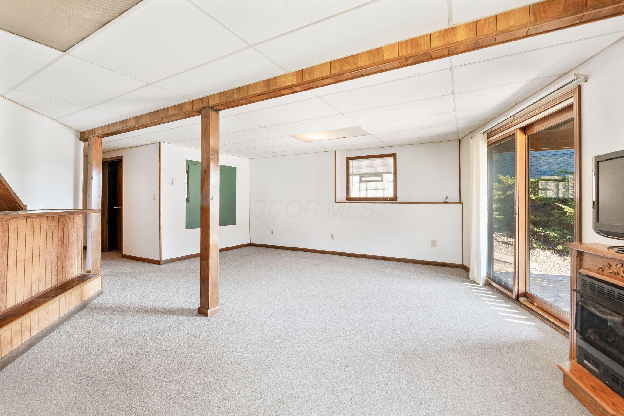 323 Greenacre Drive, Howard, Ohio image 41