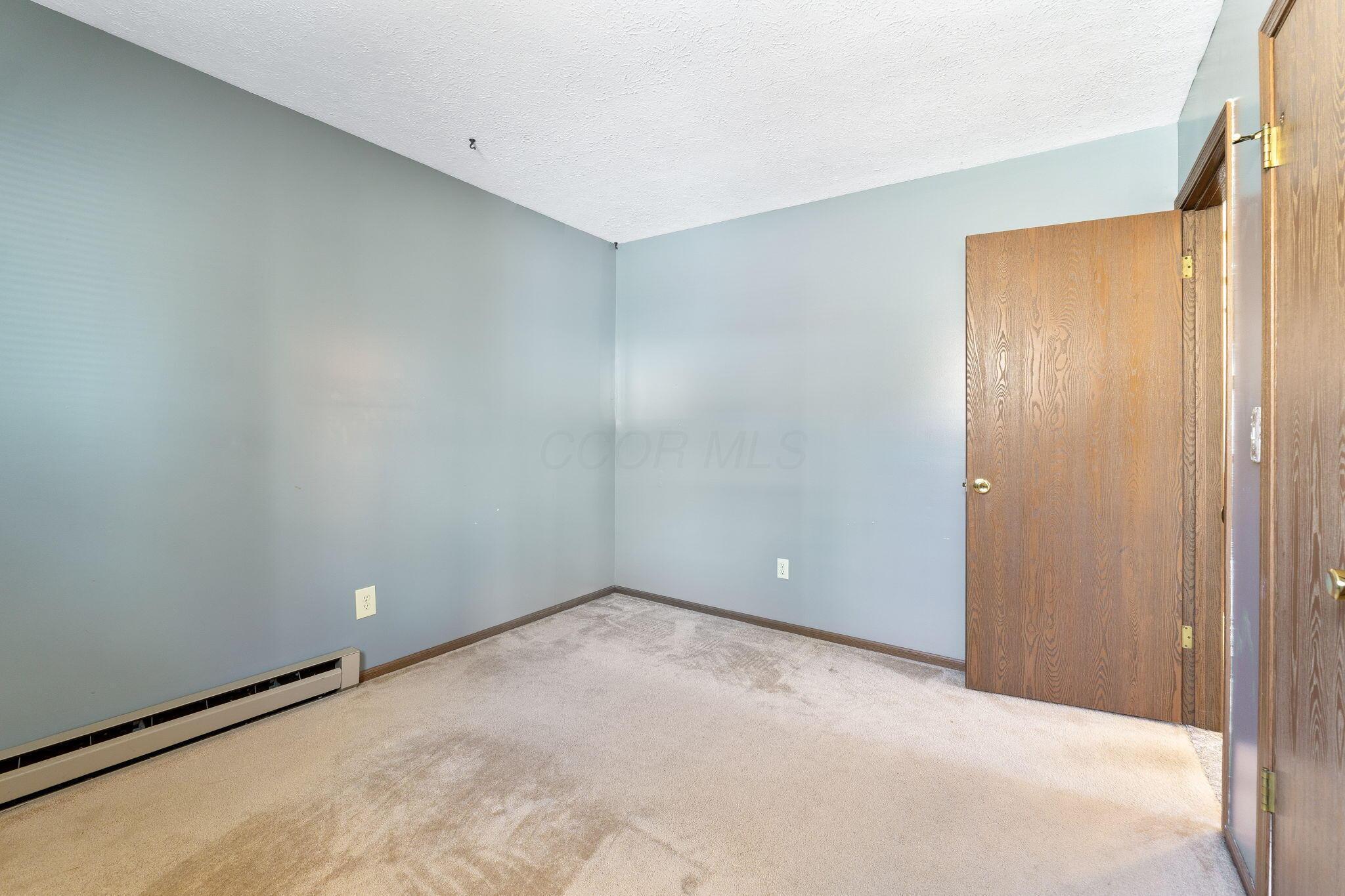 323 Greenacre Drive, Howard, Ohio image 33