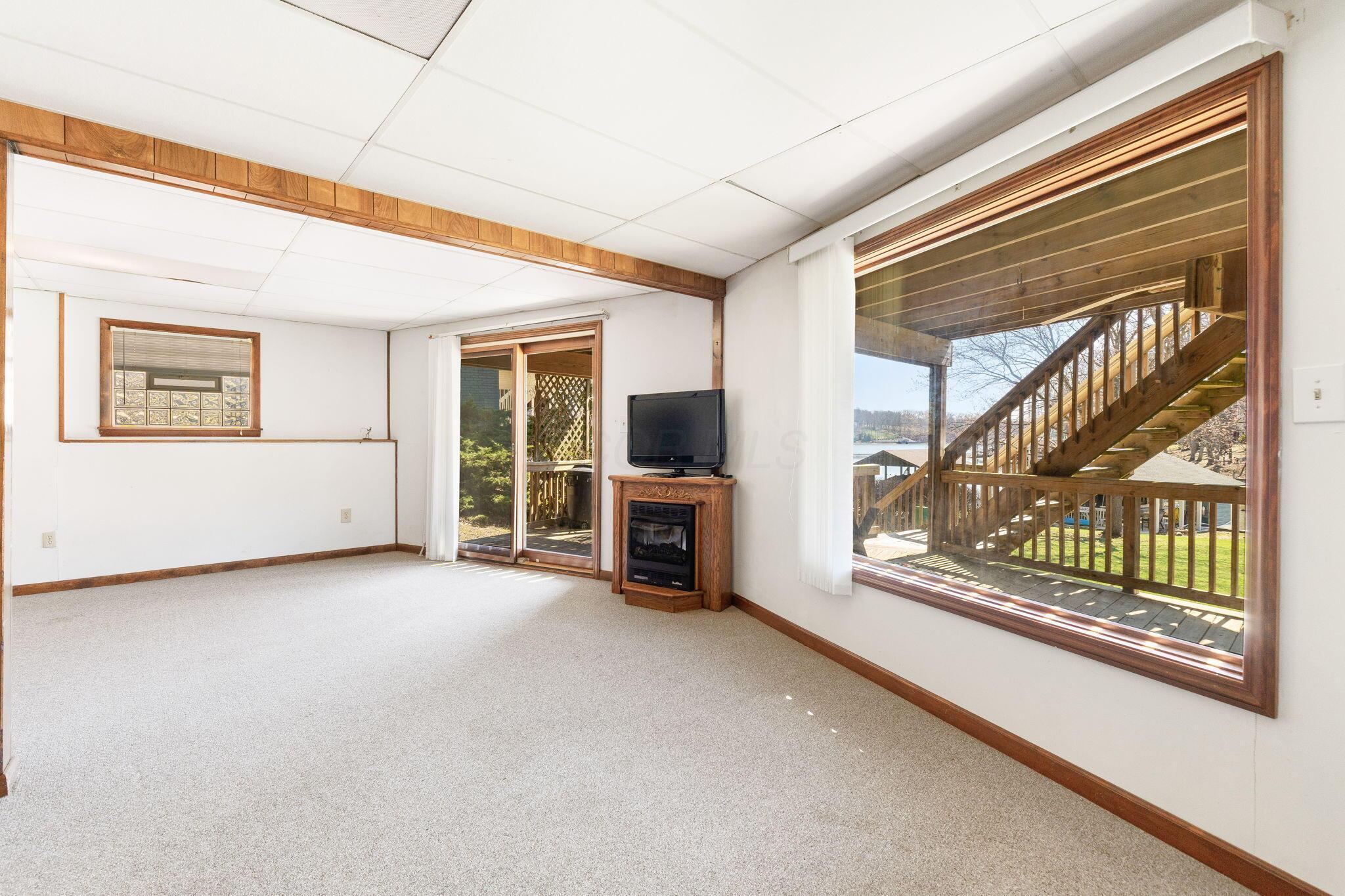 323 Greenacre Drive, Howard, Ohio image 38