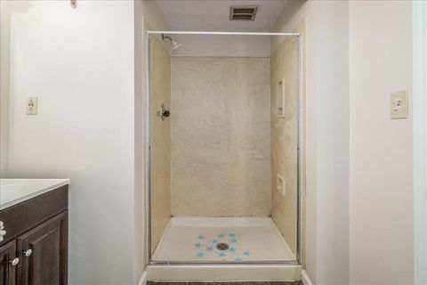 Tiny photo for 3098 Bennington Avenue, Columbus, OH 43231 (MLS # 225044848)