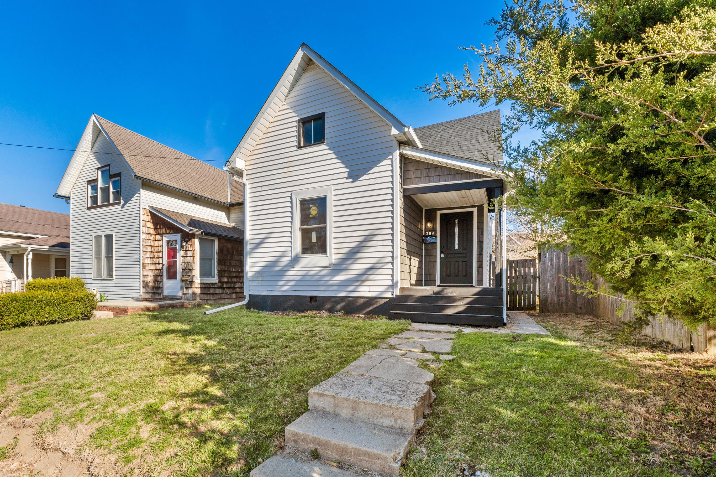304 W 3rd Street, Marysville, Ohio image 2