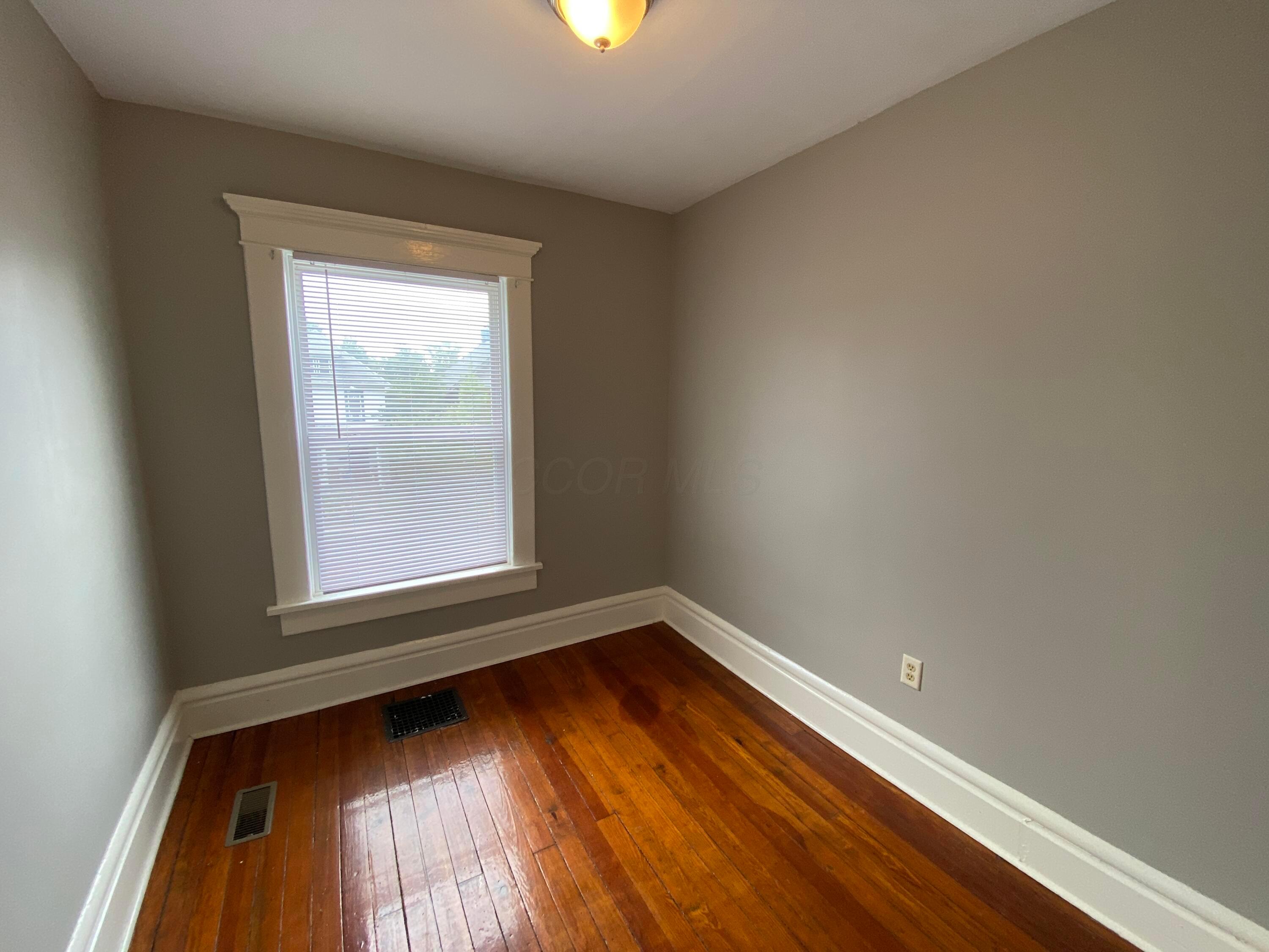 406 E 17th Avenue, Columbus, Ohio image 11